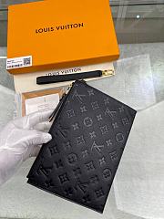 Louis Vuitton Pochette Melanie MM Black 23 x 16 x 2cm - 2