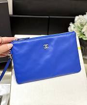 Chanel 22 Handbag Blue Shiny Calfskin & Silver-Tone Metal AS3260 39x42x8 cm - 4