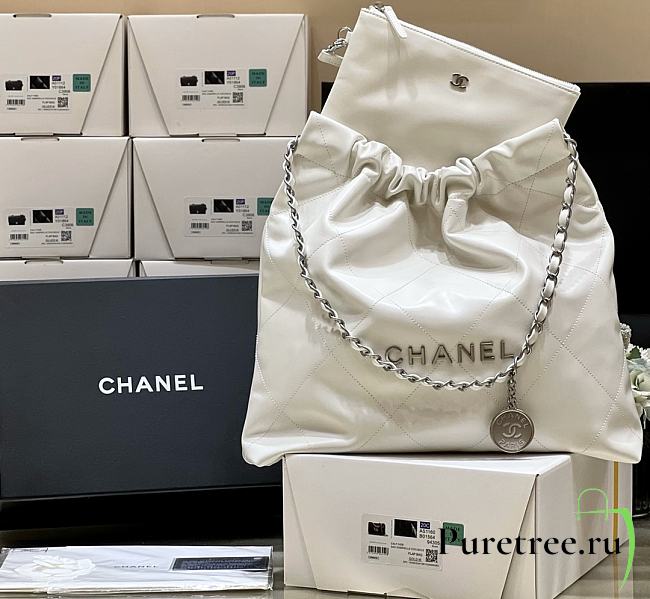 Chanel 22 Handbag White Shiny Calfskin & Silver-Tone Metal AS3260 39x42x8 cm - 1