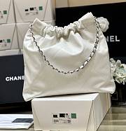 Chanel 22 Handbag White Shiny Calfskin & Silver-Tone Metal AS3260 39x42x8 cm - 5