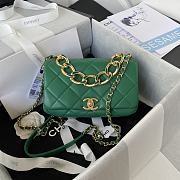 Chanel Small Flap Bag With Big Chain Green AS3366 size 20x9x13.5 cm - 1