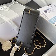 Chanel Vanity Case in Black Lambskin AS3319 size 16x20.5x7.5 cm - 5