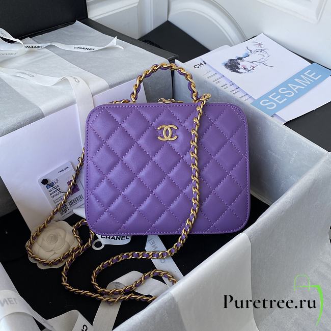 Chanel Vanity Case in Purple Lambskin AS3319 size 16x20.5x7.5 cm - 1
