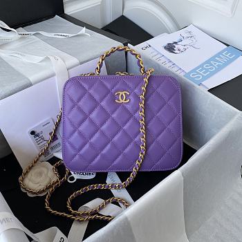 Chanel Vanity Case in Purple Lambskin AS3319 size 16x20.5x7.5 cm
