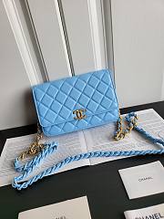 Chanel WOC Blue Lambskin size 12 x 19 x 3.5 cm - 1