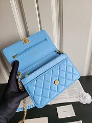 Chanel WOC Blue Lambskin size 12 x 19 x 3.5 cm - 6