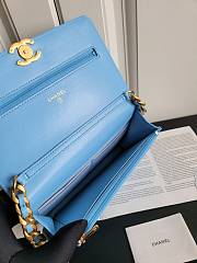 Chanel WOC Blue Lambskin size 12 x 19 x 3.5 cm - 4