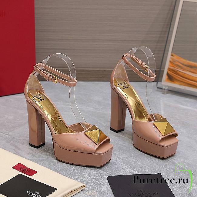 Valentino Open Toe Pump With One Stud Platform Beige Patent Leather 120 mm - 1