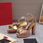 Valentino Open Toe Pump With One Stud Platform Beige Patent Leather 120 mm - 5