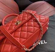 Chanel Coco Bag Red Grain Leather & Gold Hardware size 24x14x10 cm - 2