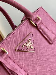 Prada Galleria Saffiano Leather Mini-Bag Pink size 20x15x9.5 cm - 2
