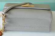 Louis Vuitton Twist PM Epi Wisteria Gray Size 28 x 18 x 8 cm - 3