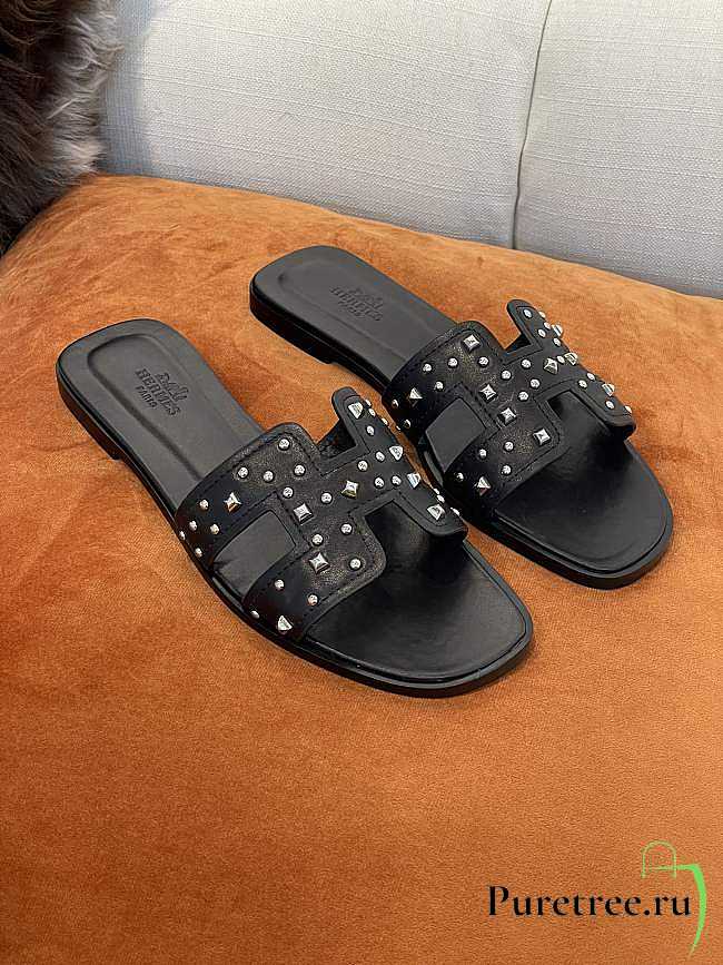 Hermès Oran Stud h cut-out sandals in calf leather Black - 1