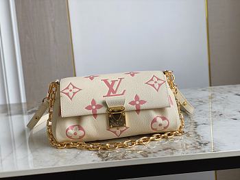 LV Favorite Rose Trianon Pink M45813 size 24 x 14 x 9 cm