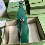 Gucci GG Marmont Half-Moon-Shaped Mini Bag Green size 21 x 11 x 5 cm - 6