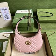 Gucci GG Marmont Half-Moon-Shaped Mini Bag Pink size 21 x 11 x 5 cm - 1