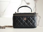 Chanel Top Handle Vanity Case With Chain Black size 17x9.5x8 cm - 1