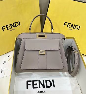 Fendi Peekaboo Iseeu Medium Tote Bag Grey size 33.5x13x25.5 cm