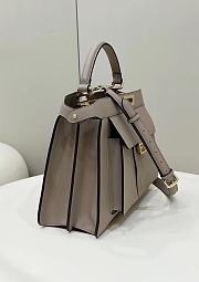 Fendi Peekaboo Iseeu Medium Tote Bag Grey size 33.5x13x25.5 cm - 5