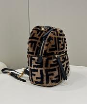 Fendi FF Sheepskin Fur Backpack size 25 x 12 x 25 cm - 4