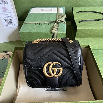 Gucci GG Marmont mini shoulder bag black size 18x13.5x8 cm