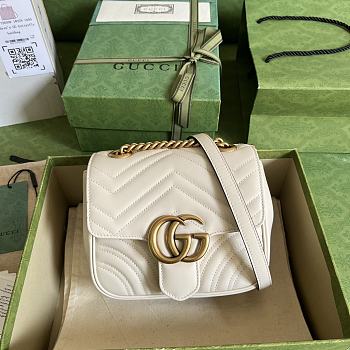Gucci GG Marmont mini shoulder bag white size 18*13.5*8cm