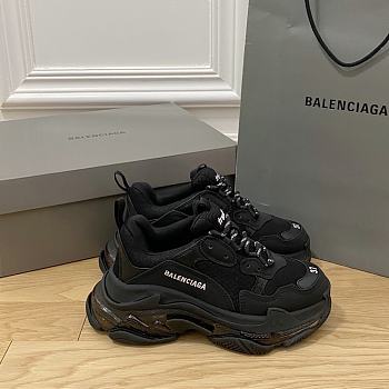 Balenciaga Triple S Sneaker Full Black 