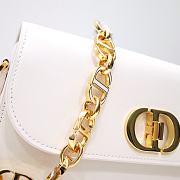 Dior 30 Montaigne Avenue Bag White Box Calfskin 22.5x12.5x6.5 cm - 4