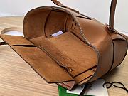 Bottega Veneta Small Arco Brown Leather Size 33 x 21 x 9 cm - 3