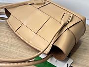 Bottega Veneta Small Arco Beige Leather Size 33 x 21 x 9 cm - 3