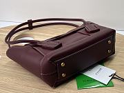 Bottega Veneta Small Arco Burgundy Leather Size 33 x 21 x 9 cm - 5