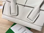 Bottega Veneta Mini Arco White Leather with Strap 29x16x6 cm - 3
