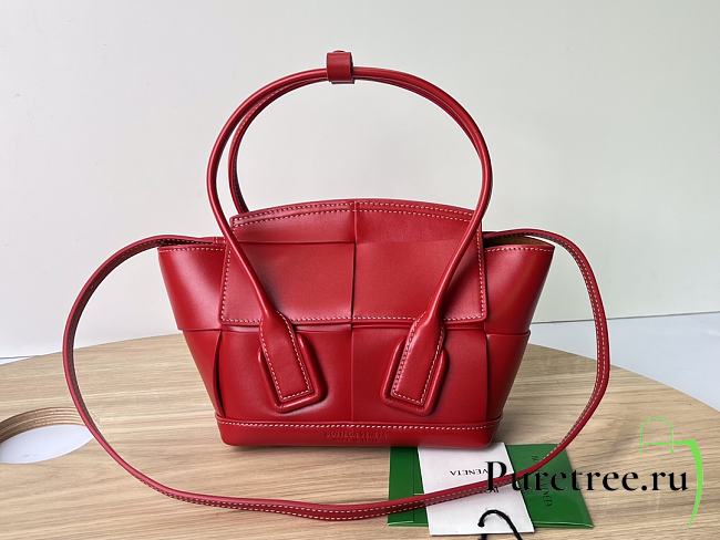Bottega Veneta Mini Arco Red Leather with Strap 29x16x6 cm - 1