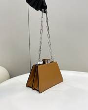 Fendi Peekaboo Cut Petite Brown Leather Bag size 20.5 x 14 x 11 cm - 5