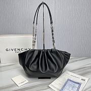 Givenchy Kenny Small Black Leather Shoulder Bag 32 x 22 x 17 cm - 2