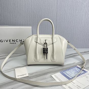 Givenchy Mini Antigona Bag White Leather 23 x 27 x 13 cm