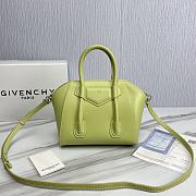Givenchy Mini Antigona Bag Green Leather 23 x 27 x 13 cm - 2