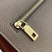 LV Mylockme Chain Bag White/Brown/Grey size 22.5 x 17 x 5.5 cm - 5