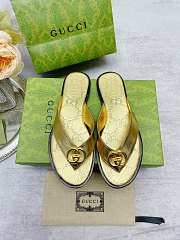 Gucci Women's Interlocking G Thong Sandal Golden - 4