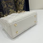 Dior Mini Lady Bag White Lambskin Size 17 x 15 x 7 cm - 6