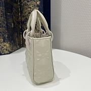 Dior Micro Lady Bag White Cannage Calfskin with Diamond Motif 12x10x5 cm - 3