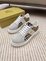 Burberry Vintage Check White Men's Sneakers  - 2