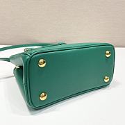Prada Galleria Saffiano Leather Mini-Bag Green size 20x15x9.5 cm - 6