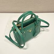Prada Galleria Saffiano Leather Mini-Bag Green size 20x15x9.5 cm - 5