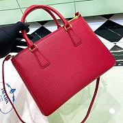 Prada Galleria Saffiano Leather Medium Bag Red size 28x12x19.5 cm - 3
