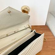 YSL Cassandre Matelassé Chain Wallet In White Grain Leather - 5