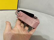Fendi Baguette Phone Pouch Pink size 19 x 14 x 4 cm - 4