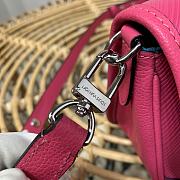 LV Buci Pink Epi Leather size 24.5 x 15.5 x 9 cm - 4