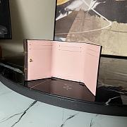 LV Celeste Wallet Rose Ballerine M81665 size 10 x 8 x 3 - 5