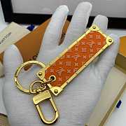 Louis Vuitton Key Holder Orange M68303 - 4